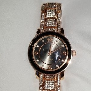 Beautiful Quartz womens watch